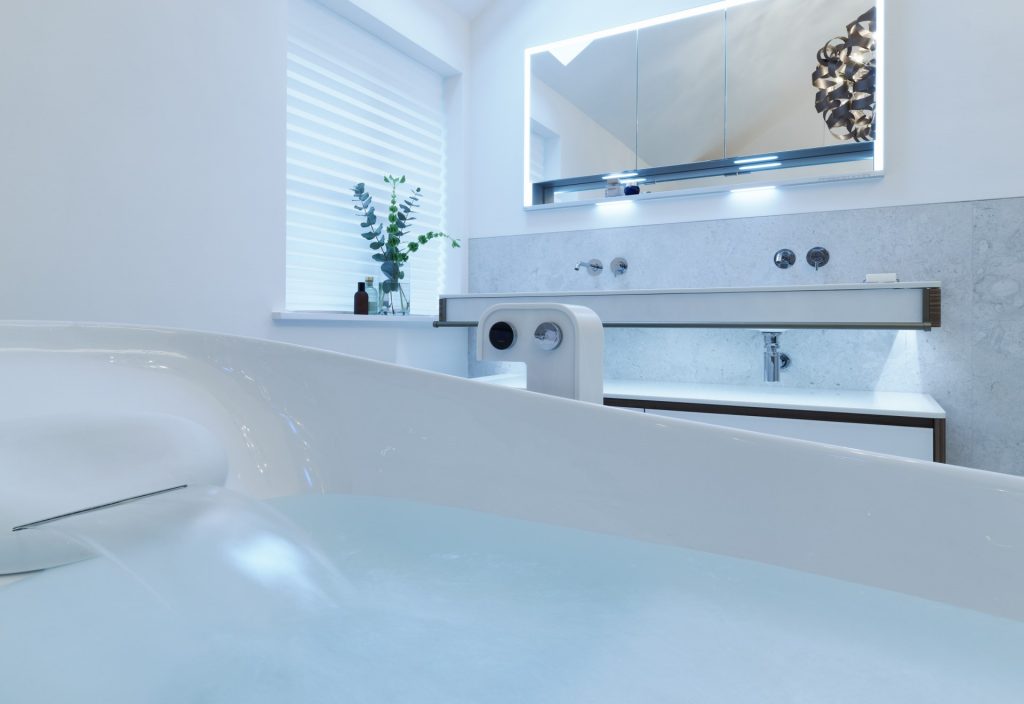 Home Spa Flotation Bath Waterfall